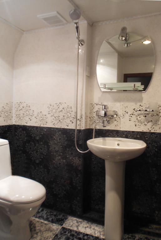 Guest House Ralsh Tiflis Oda fotoğraf